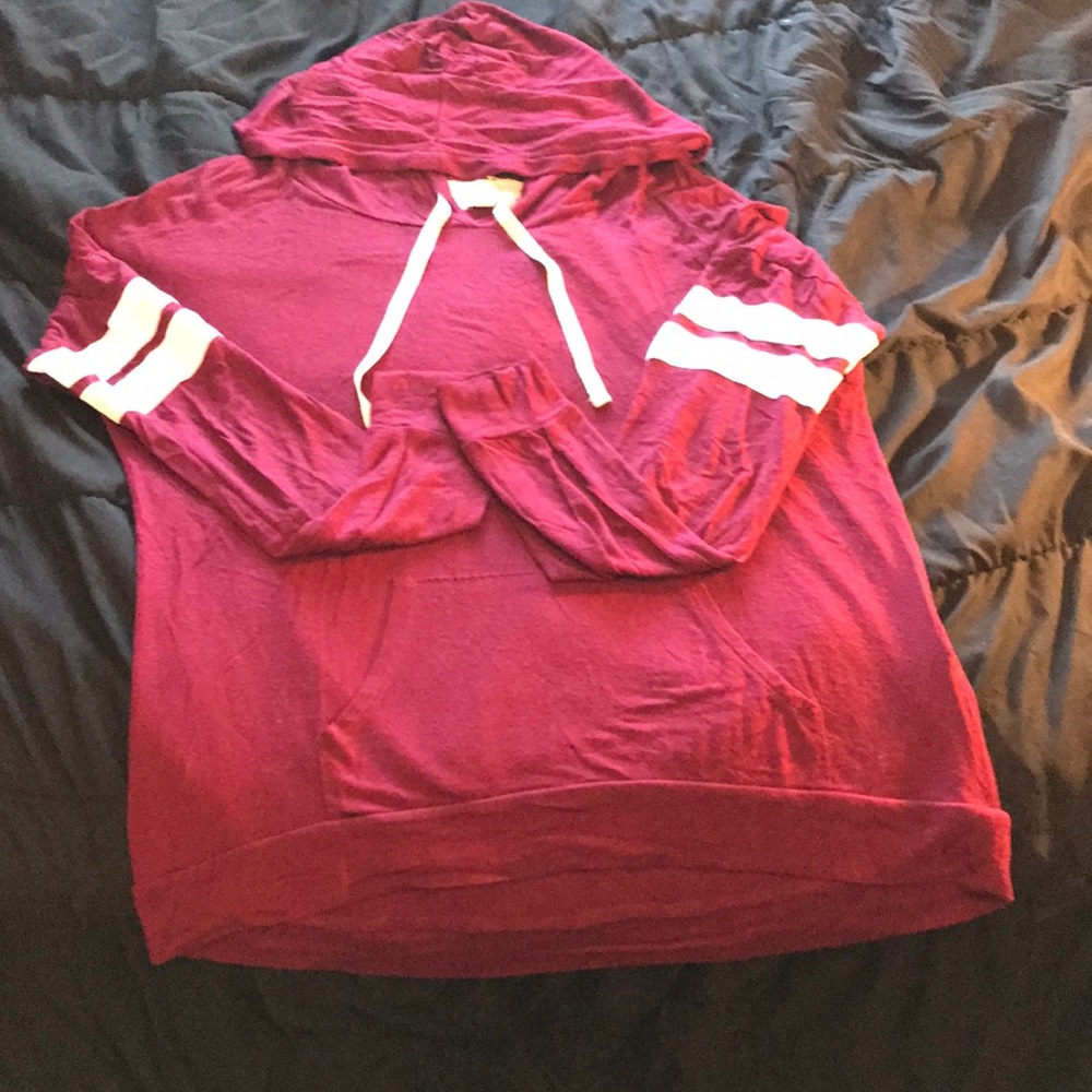 Lightweight sweatshirt